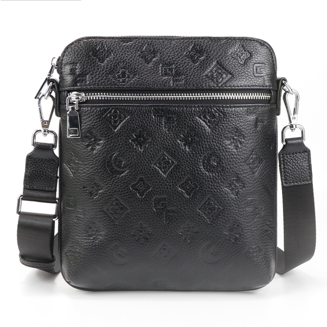 Stylish Crossbody Bag: The Perfect Blend of Trendy and Functional for Everyday Use