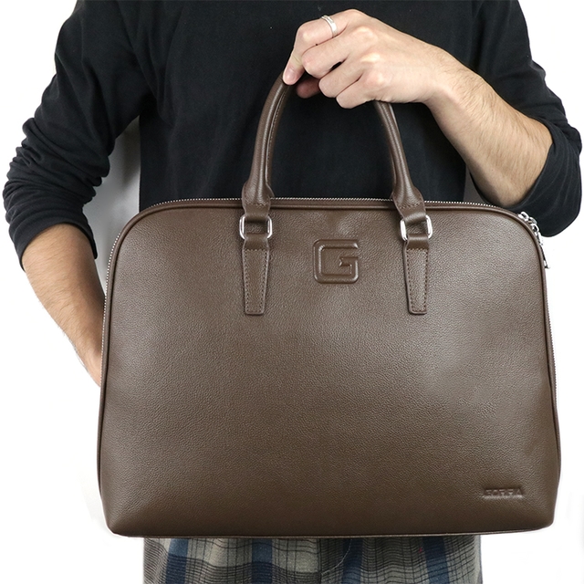 GORFIA Brief Case: Elegance Meets Practicality in the Modern Professional Briefcase